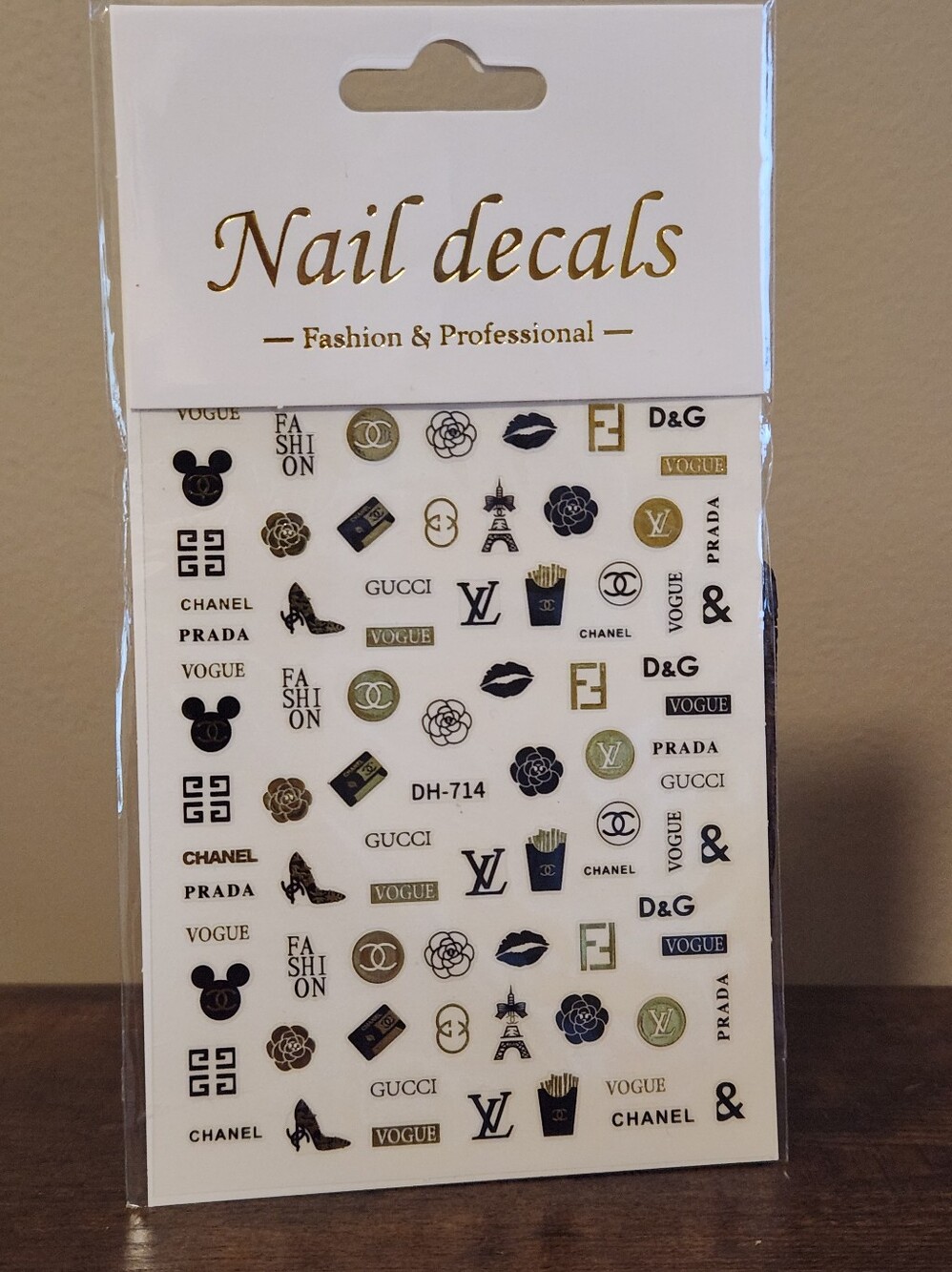 NAIL DECALS, GOLD/BLACK